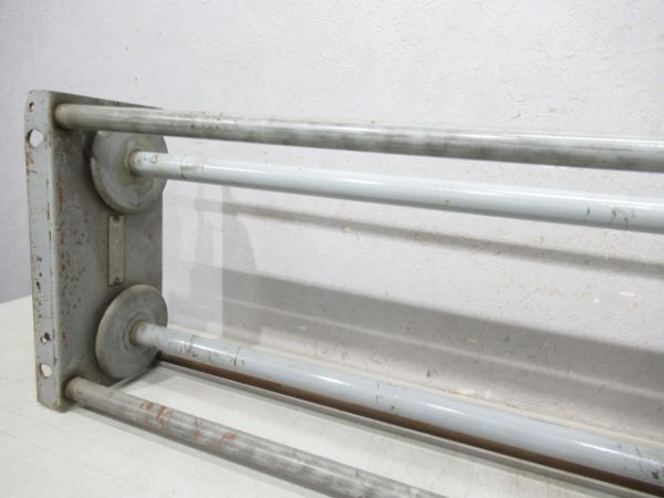 バス手巻き表示器