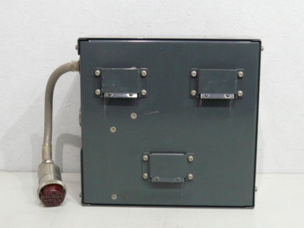 放送用アンプ (YA-06007型)