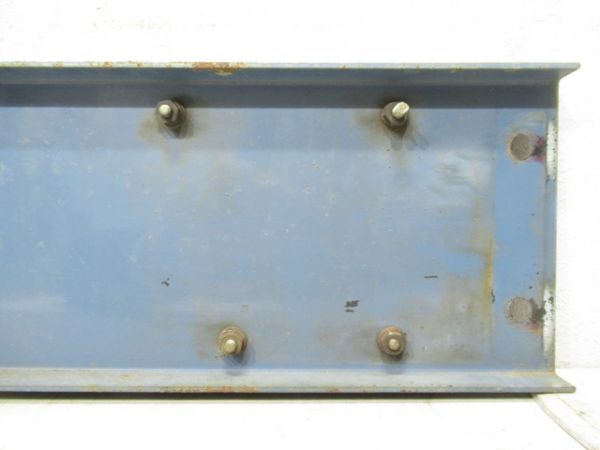 ブロックナンバー「EF64 65」(側面)