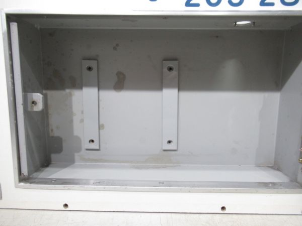 205系 貫通扉上部 表示 [鴨居部]