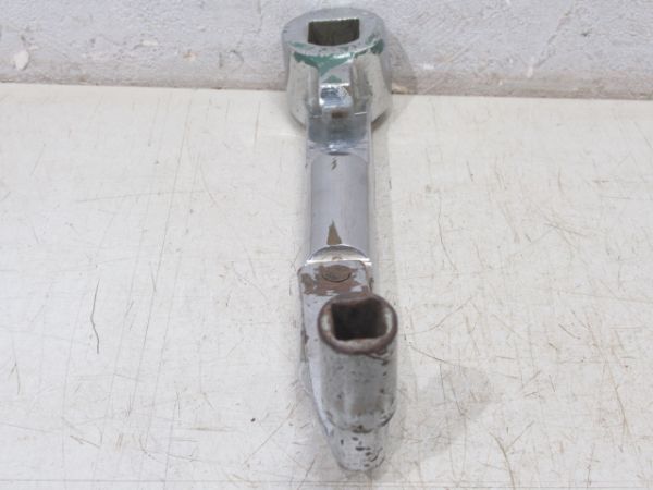 逆転ハンドル「EF6090」鍵付き