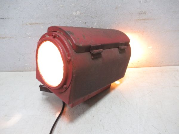 電気暖房表示灯　EF70