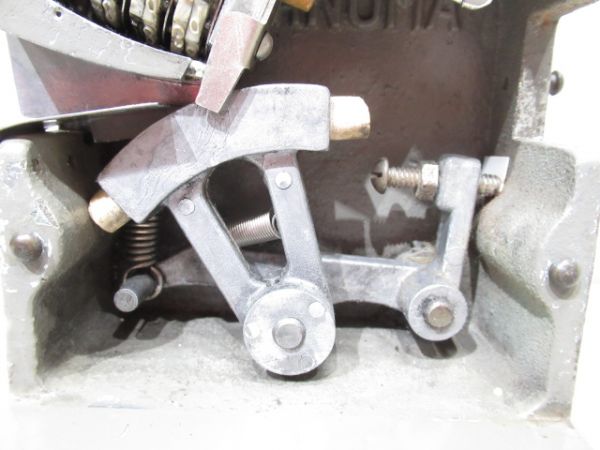 菅沼製 日付印字機 (ダッチングマシン)