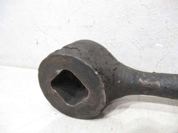 煙室扉ハンドル