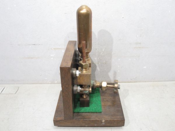 SL 給水ポンプ圧力計