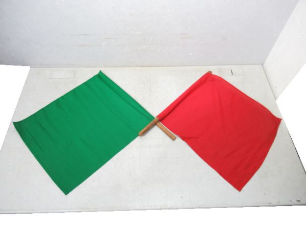 フライ(誘導旗) 赤・緑 2本組