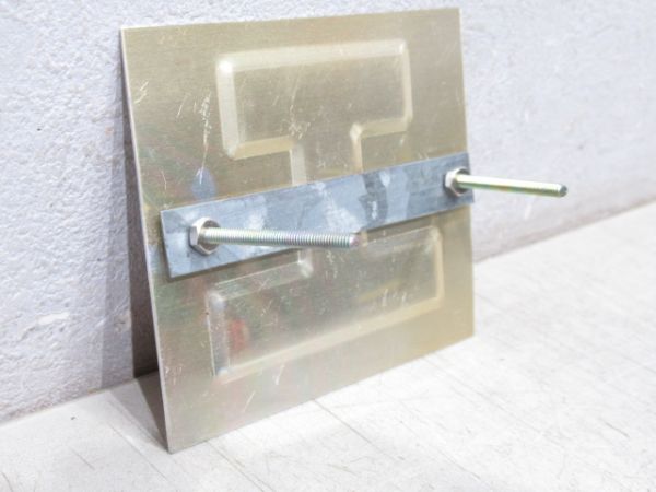 国鉄構内乗入タクシー表示板「工」