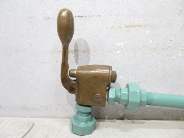 汽笛弁 (配管付き)