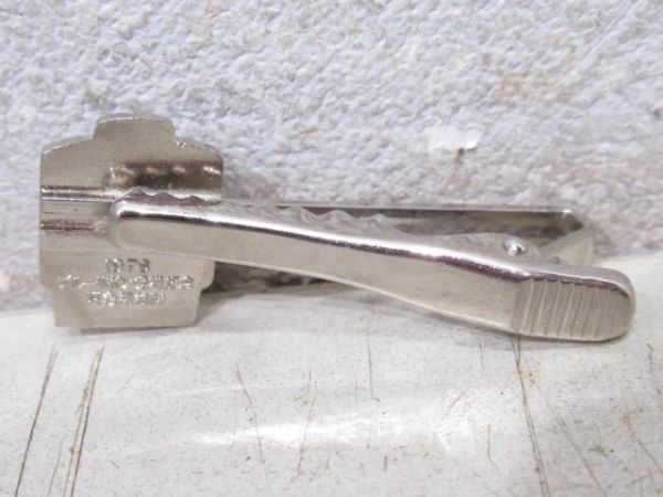 ネクタイピン　阪急6300系　前面