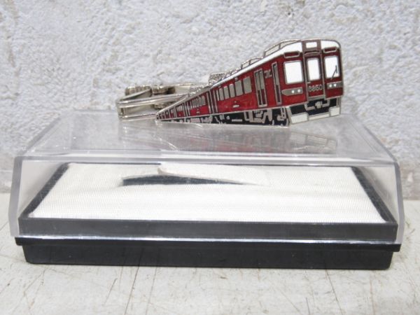 ネクタイピン　阪急6300系　側面